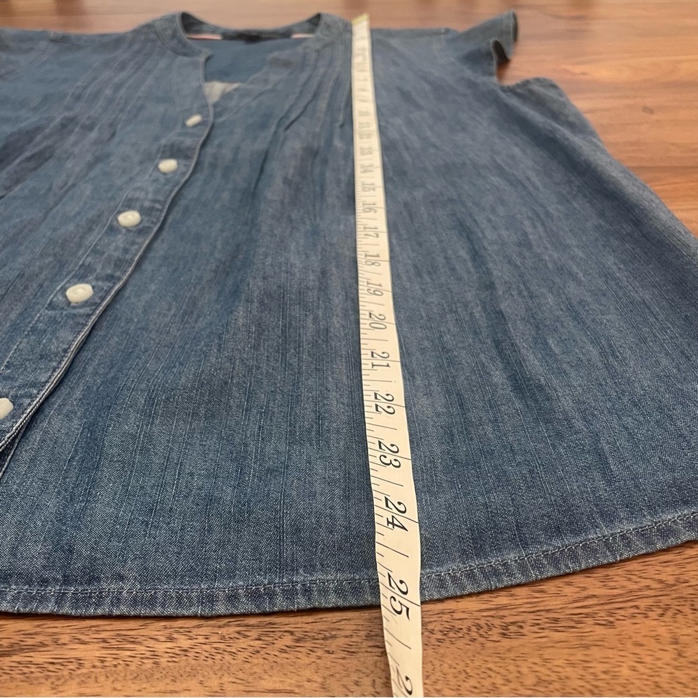 Tommy Hilfiger Chambray Flutter Sleeve Button Dow… - image 5